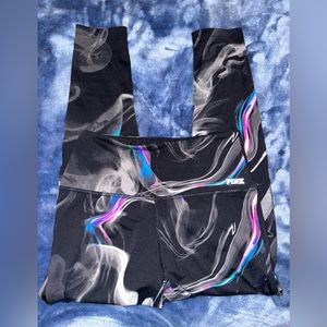PINK Ultimate Marble Leggings